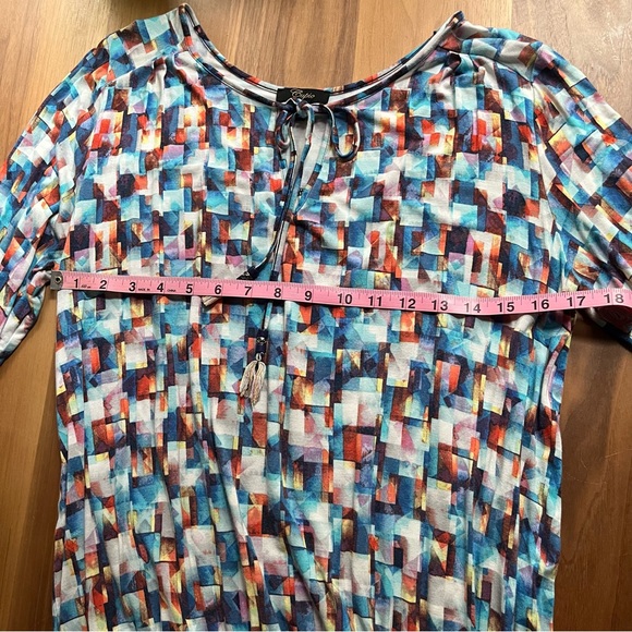 patterned blouse - Picture 4 of 7